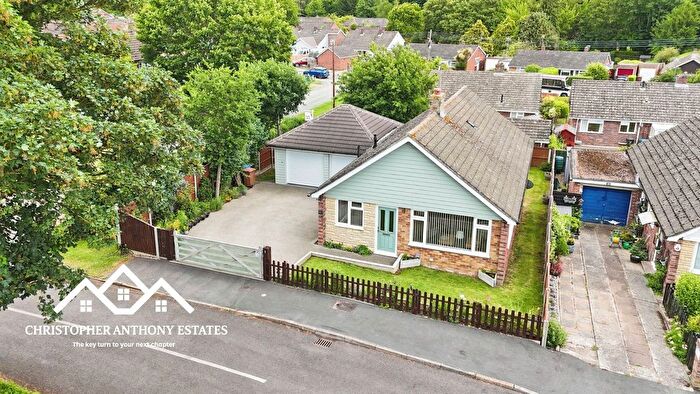 3 Bedroom Detached Bungalow For Sale In Chilton Court, Sudbury, CO10