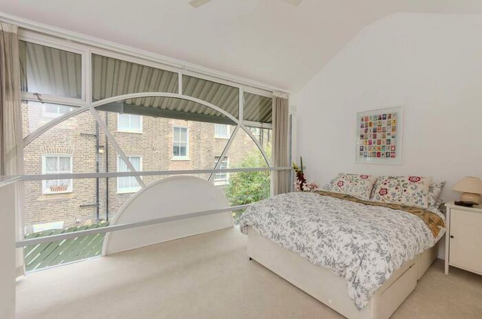 2 Bedroom Mews To Rent In Tadema Road, Chelsea, London, SW10
