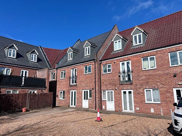 2 Bedroom Flat To Rent In Duggie Carter Court, John Kennedy Road, King's Lynn, PE30