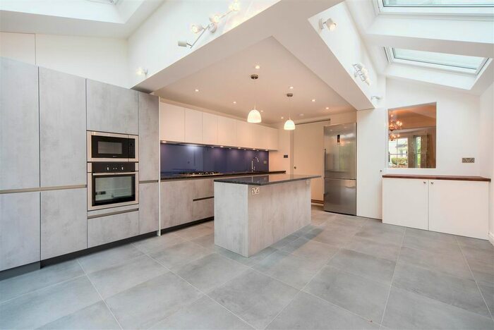 5 Bedroom Terraced House To Rent In Duke Road, Chiswick, W4
