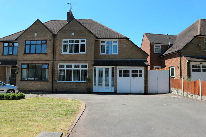 3 Bedroom Semi-Detached House To Rent In Danford Lane, Solihull, B91