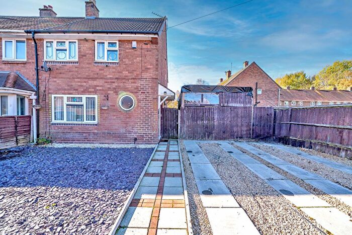 3 Bedroom End Of Terrace House For Sale In Glastonbury Crescent, Walsall, WS3