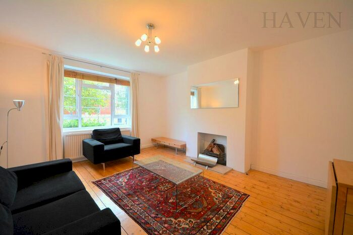 2 Bedroom Flat To Rent In Great North Road, East Finchley, N2