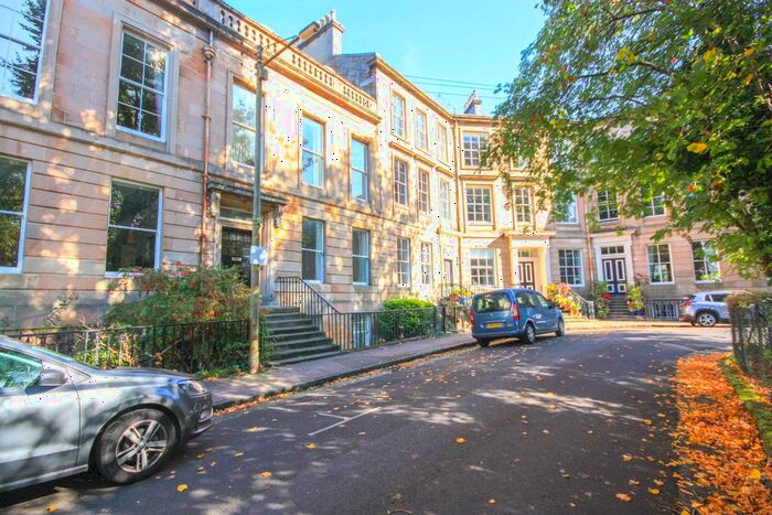 1 Bedroom Flat To Rent In Lansdowne Crescent, Glasgow, G20