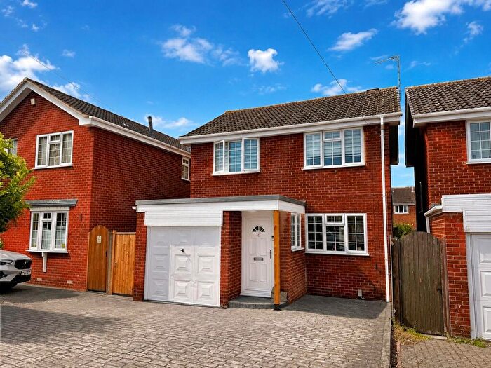 3 Bedroom Detached House For Sale In Balmoral Road, Bingham, Nottingham, NG13