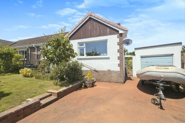 2 Bedroom Bungalow For Sale In Luscombe Close, Ipplepen, Newton Abbot, TQ12