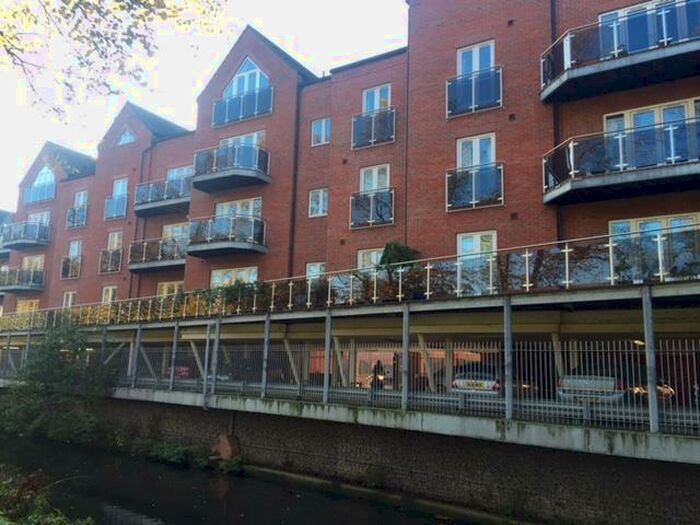 3 Bedroom Penthouse To Rent In Welham Street, Grantham, NG31