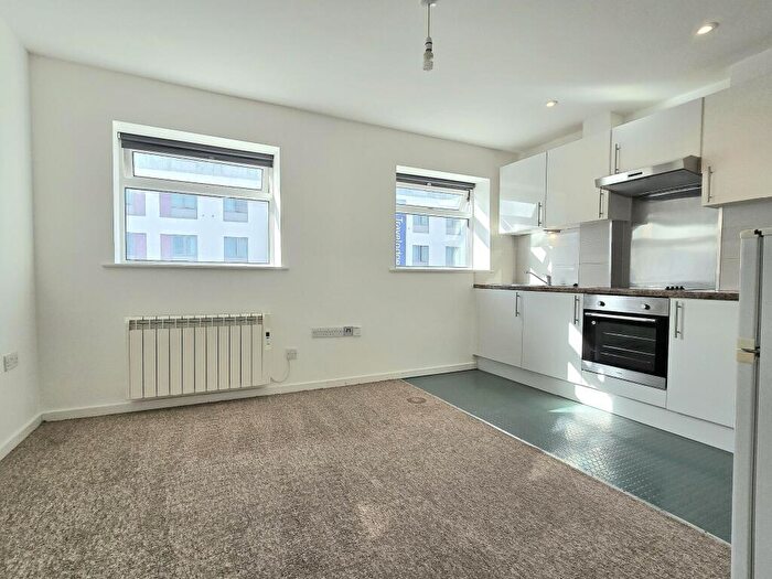 2 Bedroom Apartment To Rent In Victoria Road, Farnborough, GU14
