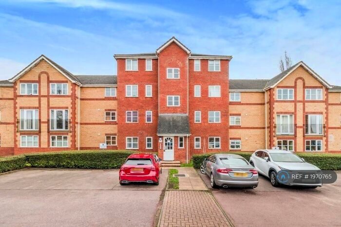 1 Bedroom Flat To Rent In Offers Court, Kingston Upon Thames, KT1