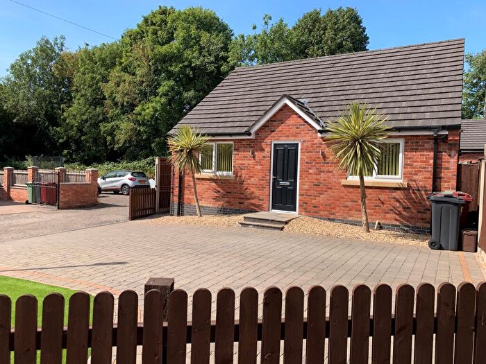 2 Bedroom Bungalow For Sale In Egstow Street, Clay Cross, Derbyshire, S45