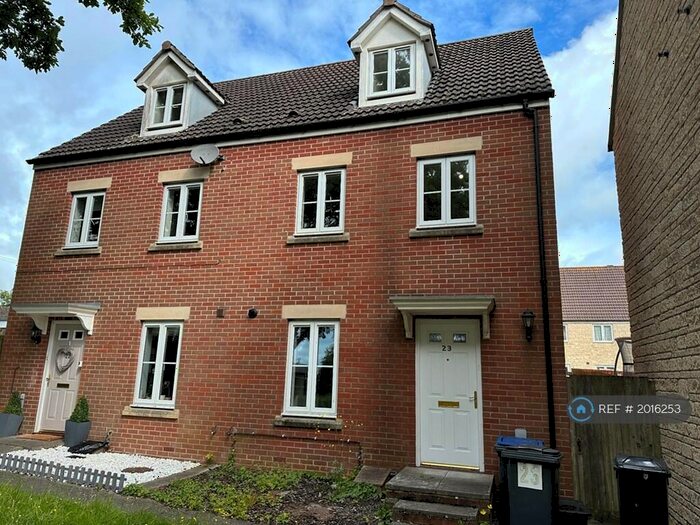 3 Bedroom Semi-Detached House To Rent In Cavell Court, Trowbridge, BA14