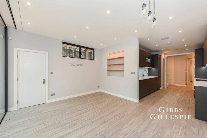 2 Bedroom Flat To Rent In Ranelagh Road, London, W5