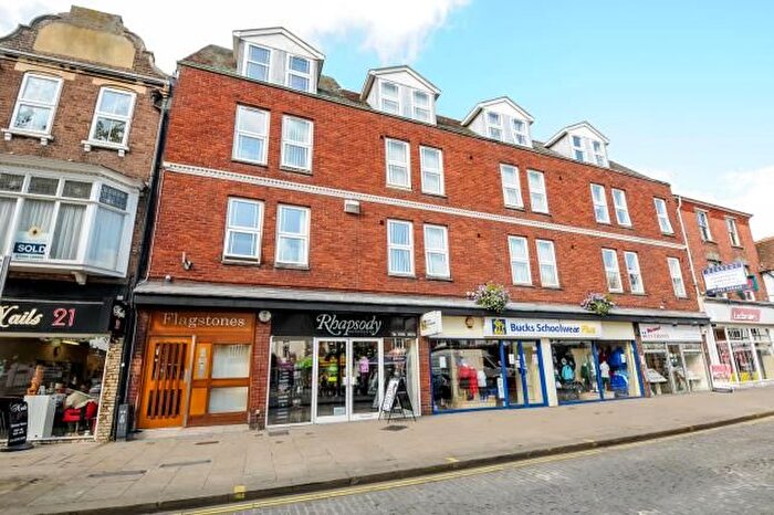 1 Bedroom Flat To Rent In Granville Place, Aylesbury, HP20