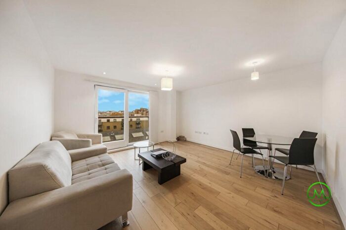 2 Bedroom Flat For Sale In Forge Square, E14