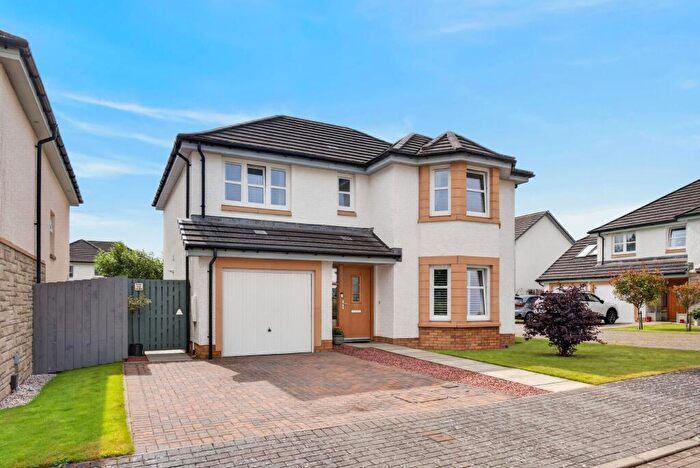 4 Bedroom Detached House For Sale In Bartonholm Gardens, Irvine, KA12