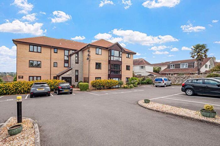 2 Bedroom Flat For Sale In Ullswater Crescent, Weymouth, DT3