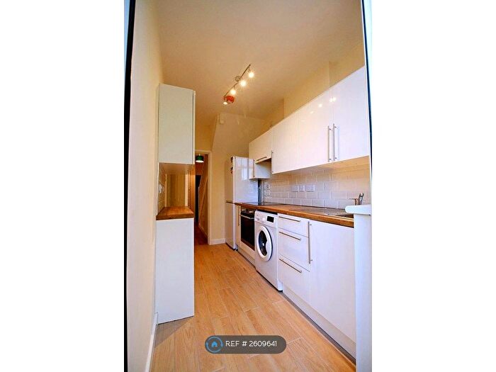 3 Bedroom Terraced House To Rent In Winding Way, Dagenham, RM8