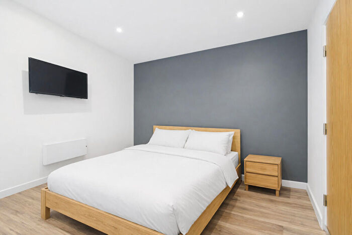 Studio To Rent In Studio, - College Green, BS1