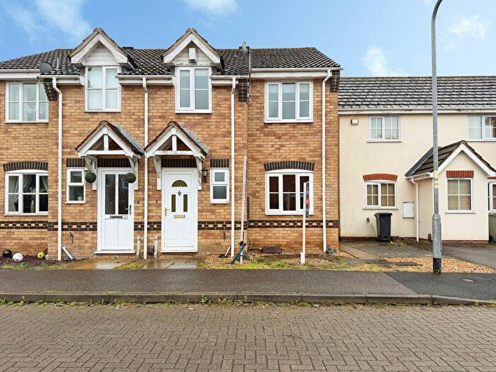3 Bedroom End Of Terrace House For Sale In Graye Drive, Louth, LN11