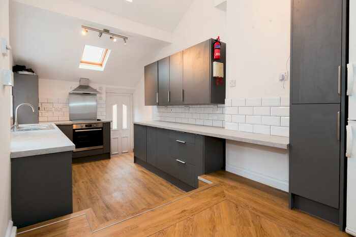 6 Bedroom Property To Rent In Cavendish Road, Jesmond, Newcastle Upon Tyne, NE2