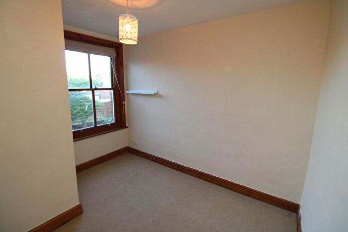 2 Bedroom Terraced House For Sale In Battens Avenue, Overton, RG25