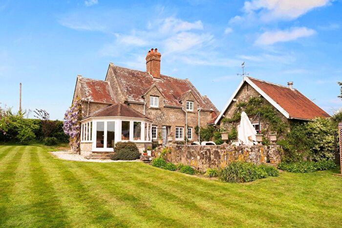 4 Bedroom Detached House For Sale In Ansty, Salisbury, SP3