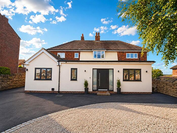 5 Bedroom Detached House For Sale In Southdale Road, Ossett, WF5