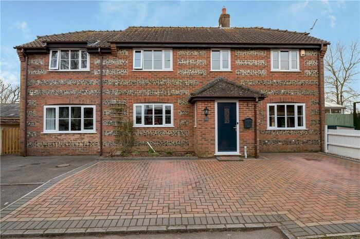3 Bedroom Detached House For Sale In Plumbley Meadows, Winterborne Kingston, Blandford Forum, DT11