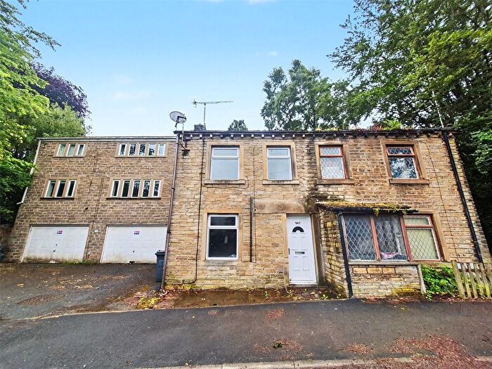 3 Bedroom Semi-Detached House For Sale In Manchester Road, Linthwaite, Huddersfield, West Yorkshire, HD7