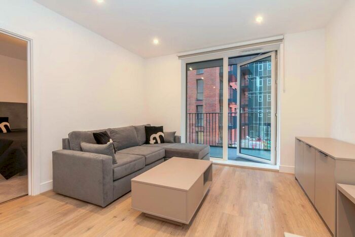 1 Bedroom Apartment To Rent In The Lancaster, Snow Hill Wharf, Shadwell Street, B4