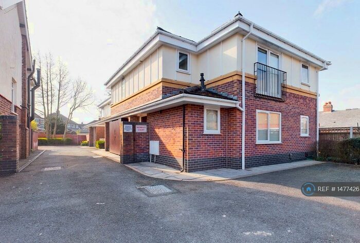 2 Bedroom Flat To Rent In Wembley Court, Penwortham, Preston, PR1