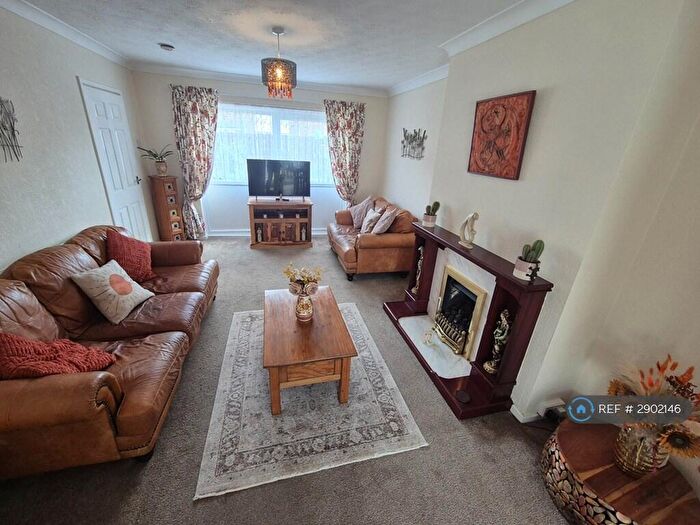 3 Bedroom Terraced House To Rent In Marsdale, Hull, HU7