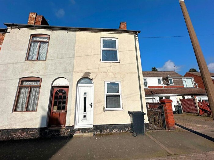 3 Bedroom House To Rent In Chapel Street, Lye, Stourbridge, DY9