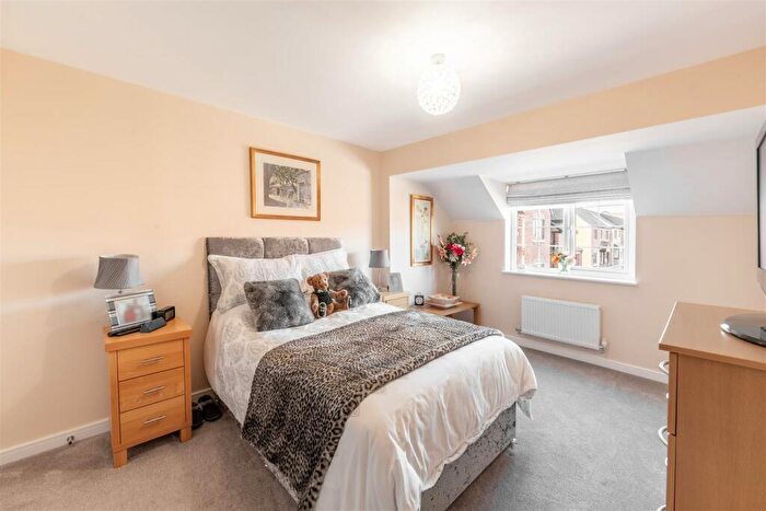 4 Bedroom Detached House For Sale In Paddock Lane, Moorfields Estate, NE12