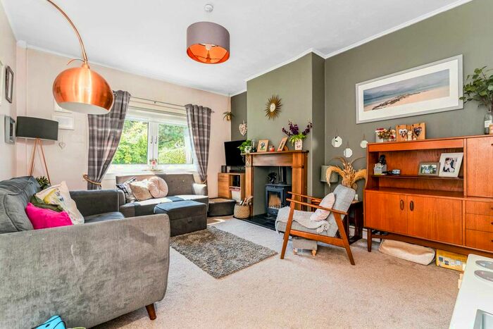 2 Bedroom Terraced House For Sale In Quarry Drive, Kilmacolm, PA13