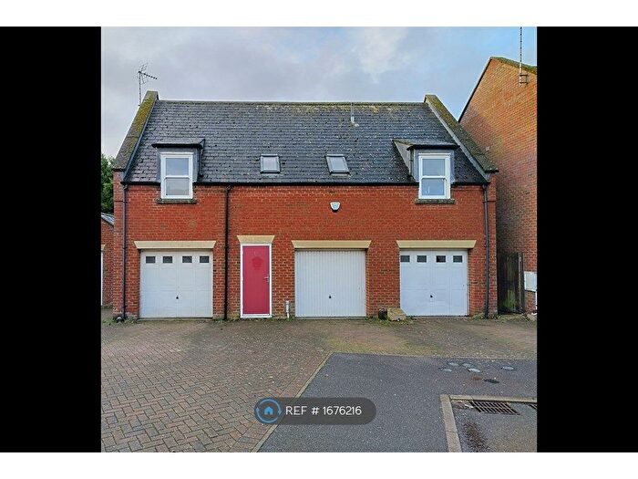 2 Bedroom Detached House To Rent In Minster Court, Long Sutton, Spalding, PE12