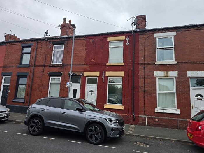 2 Bedroom Property For Sale In Central Street, St. Helens, Merseyside, WA10