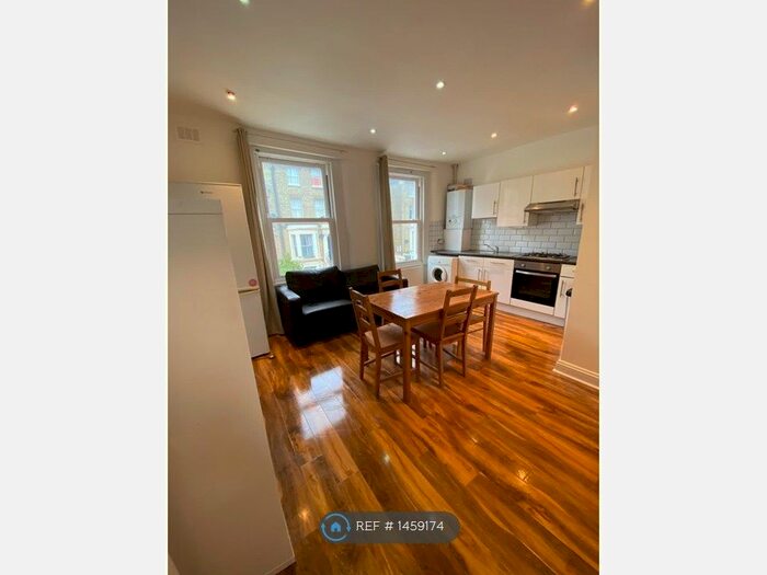 4 Bedroom Flat To Rent In Flaxman Rd, Brixton, SE5