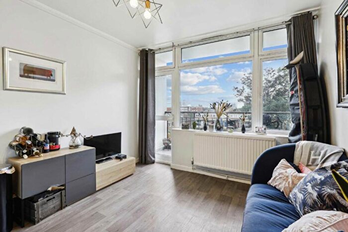 2 Bedroom Flat To Rent In Christian Street, Aldgate, E1