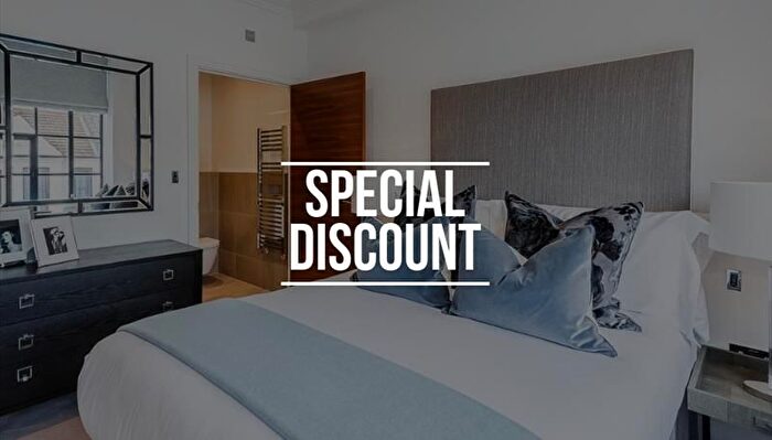 2 Bedroom Flat To Rent In Palace Wharf Apartments, W6