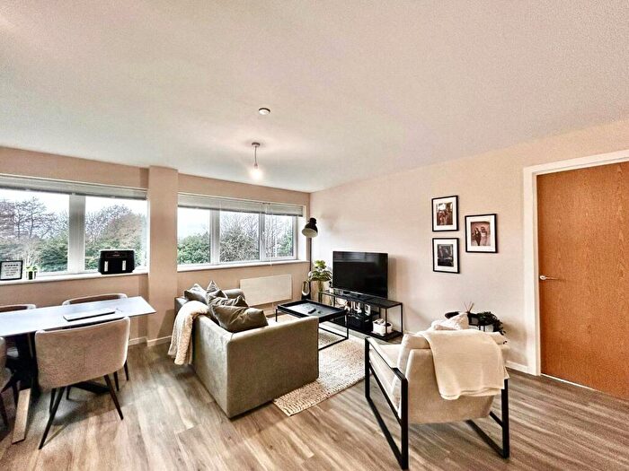 2 Bedroom Apartment To Rent In Goodiers Drive, Salford, M5