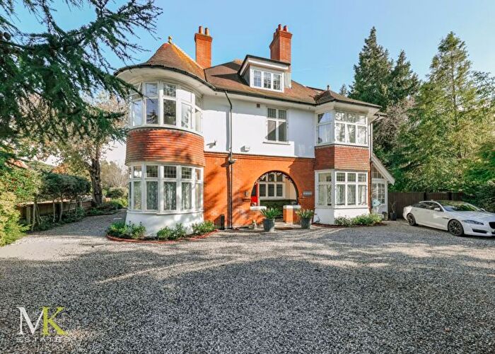 6 Bedroom Detached House For Sale In St. Anthonys Road, Bournemouth, BH2