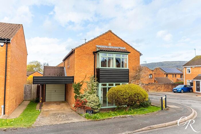 4 Bedroom Detached House For Sale In Apple Orchard, Prestbury, GL52