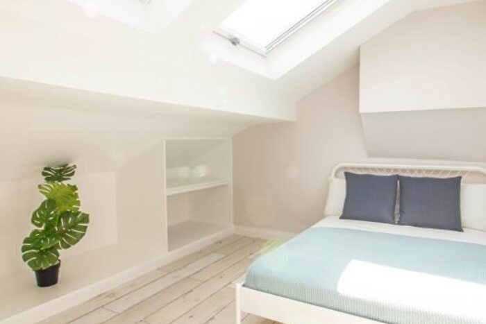 6 Bedroom Property To Rent In Dell Street, Liverpool, L7