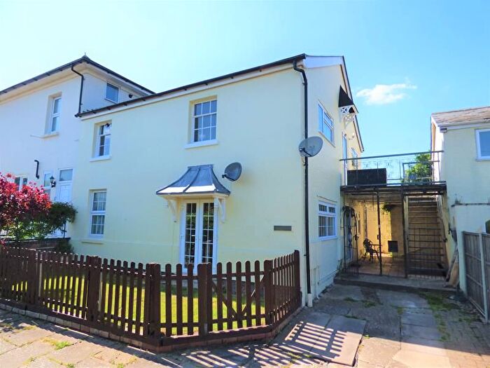 2 Bedroom Flat To Rent In The Hollies Mews, Lower Howsell Road, Malvern, Worcestershire, WR14