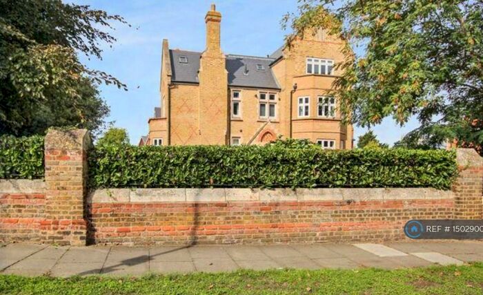 2 Bedroom Flat To Rent In Wansunt Road, Bexley, DA5