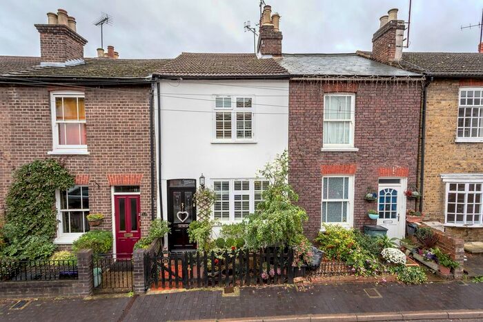 2 Bedroom Property To Rent In Alexandra Road, St Albans, AL1