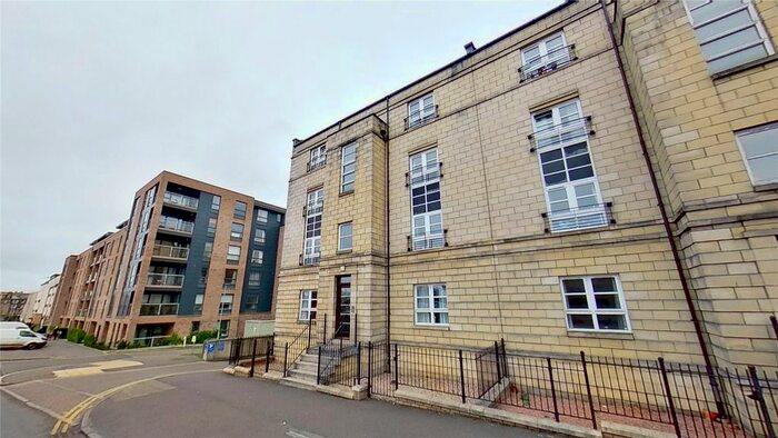 2 Bedroom Flat To Rent In Annandale Street, City Centre, Edinburgh, EH7