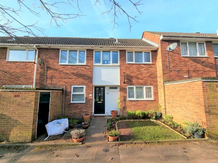 4 Bedroom Terraced House To Rent In Bishopdale, Bracknell, Berkshire, RG12