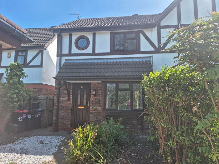 3 Bedroom Semi-Detached House To Rent In Lodge Hollow, Helsby, Frodsham, WA6